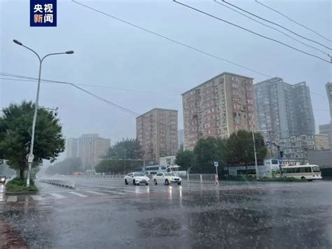 da179_直击北京暴雨 官方建议错峰下班